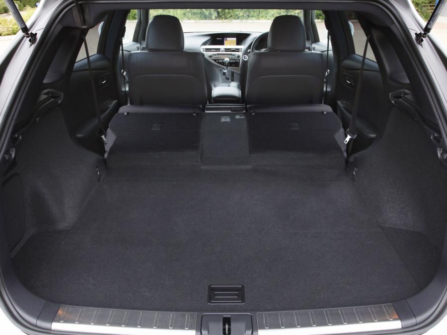  Lexus RX450h F-Sport 2012 года  (UK) (фото 13 из 16)